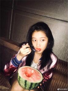 娱乐吃瓜酱丑照,颜值与才华的较量